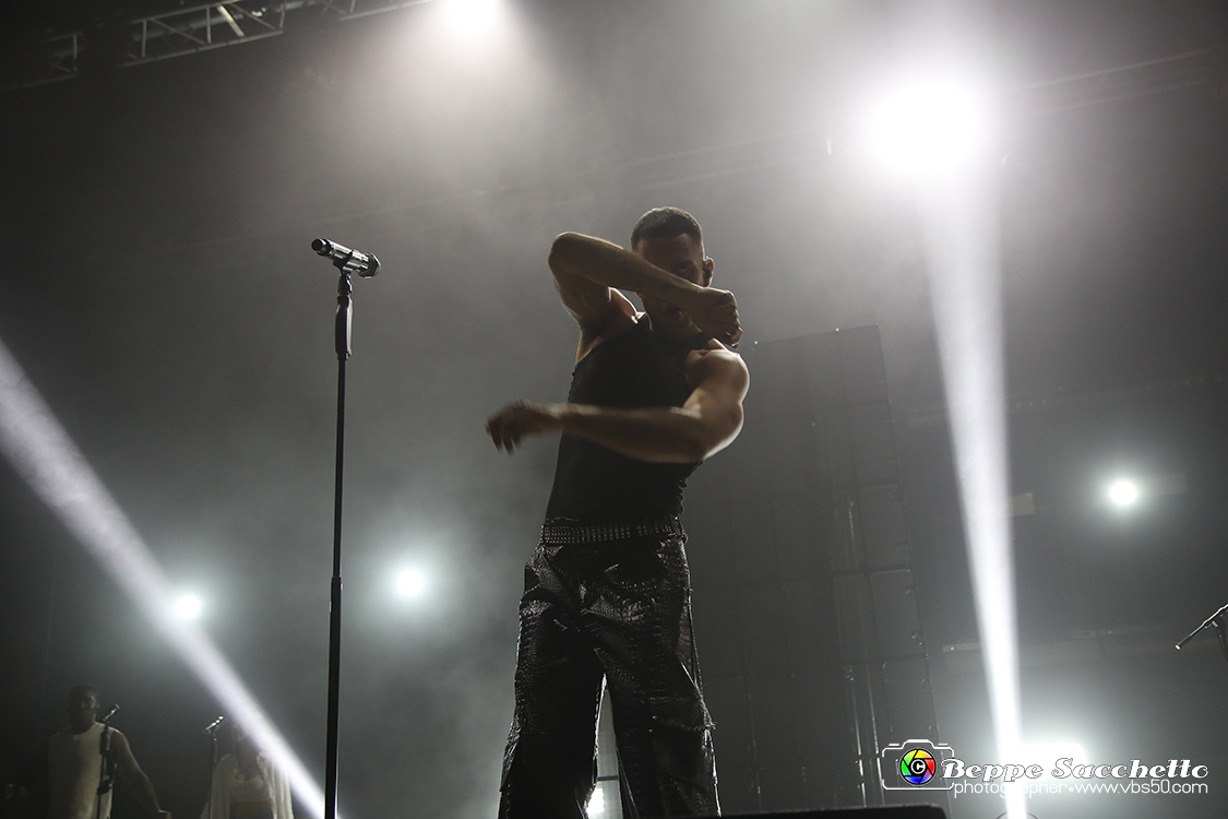VBS_2108 - Concerto Mahmood Tour 2022.jpg
